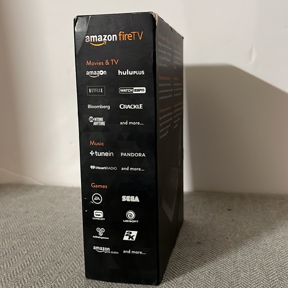 Amazon Fire Tv New Sealed voice search with remote - Picture 2 of 6